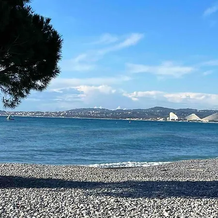 Apartment Bel Avec Emplacement Ideal