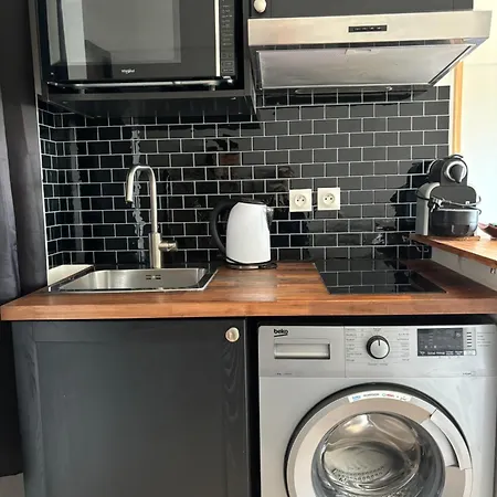 Apartment Bel Avec Emplacement Ideal *